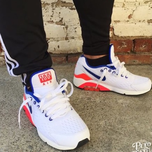Nike Other - NIKE AIR MAX 180 EM